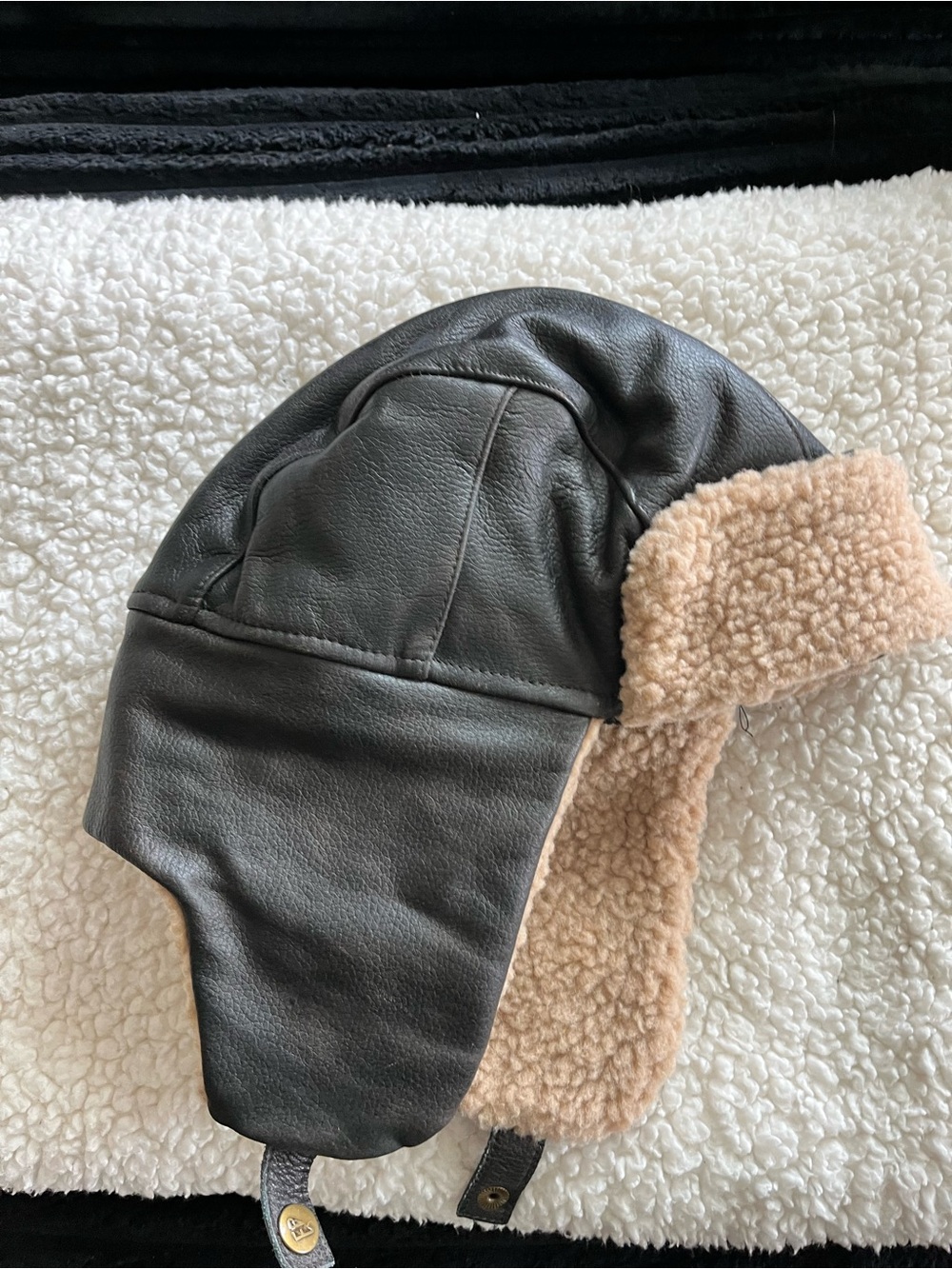 Eddie Bauer Vintage 100% Leather Sherpa Trapper Aviator Hat
